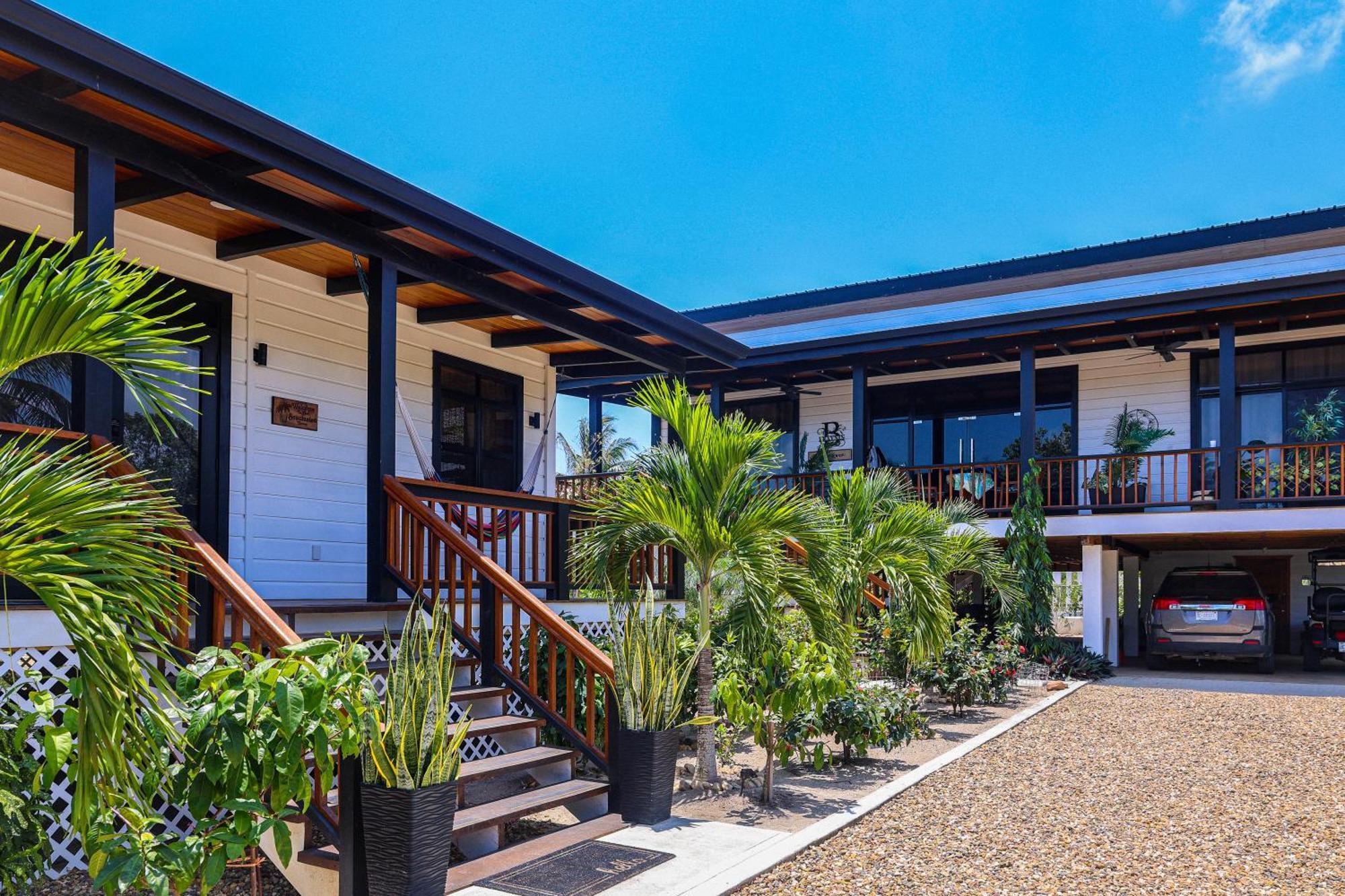 Almond Beach Resort At Jaguar Reef Hopkins Exterior foto
