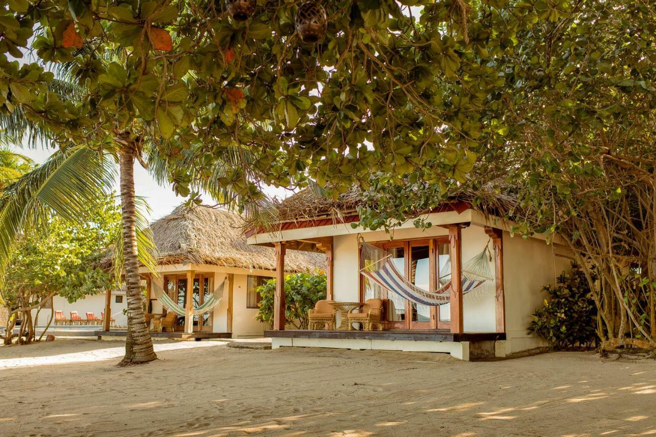 Almond Beach Resort At Jaguar Reef Hopkins Exterior foto